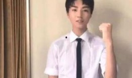 王俊凯自己爆料的视频,揭秘明星日常